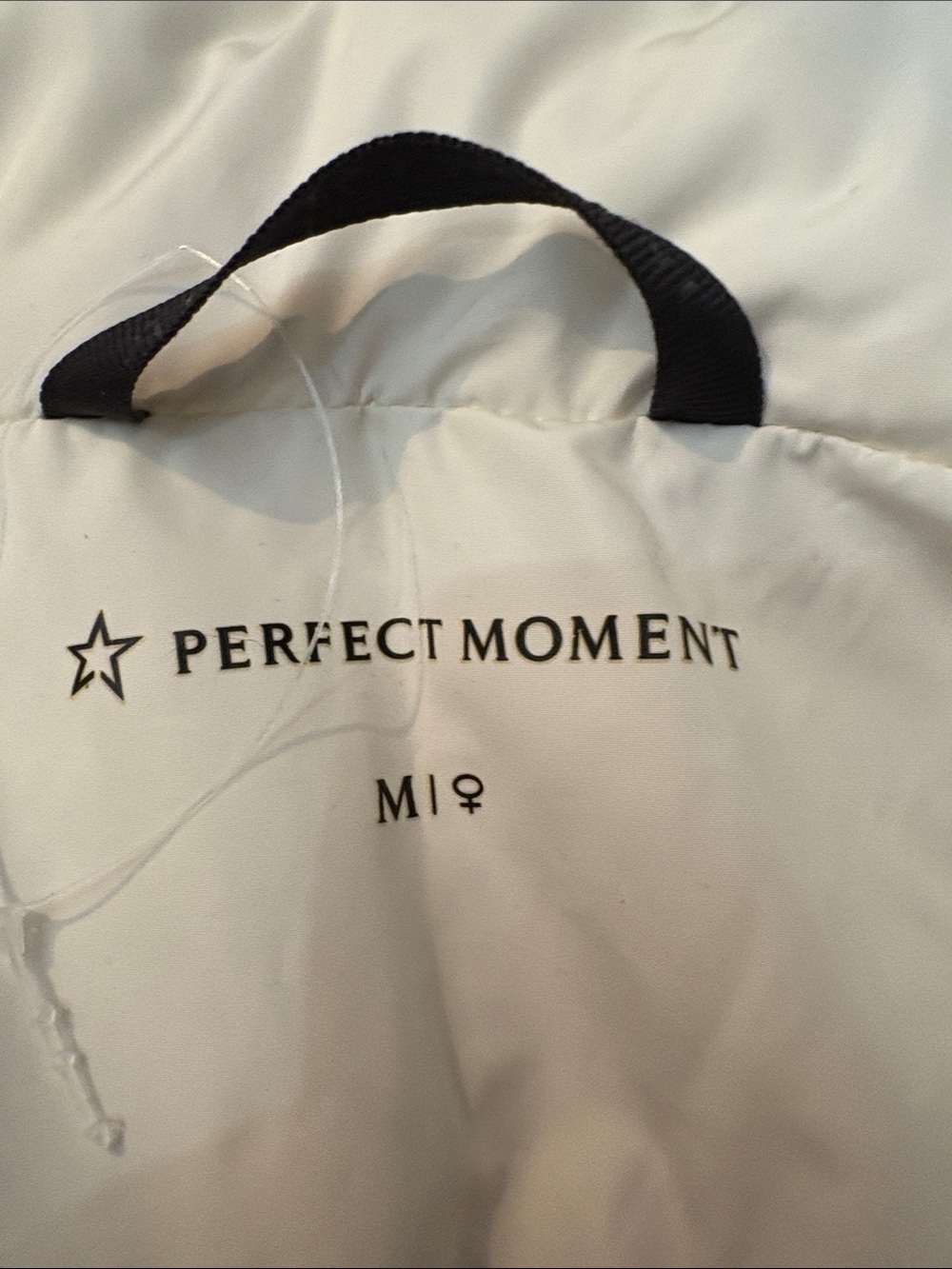PERFECT MOMENT Queenie Jacket - size M - Picture 5 of 6